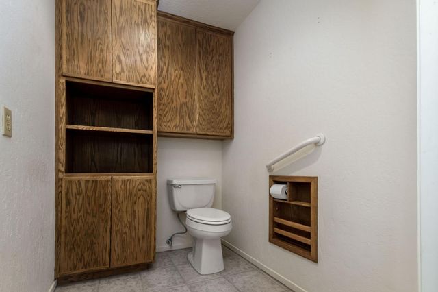 11977 Alta Sierra Dr, Grass Valley, CA 95949