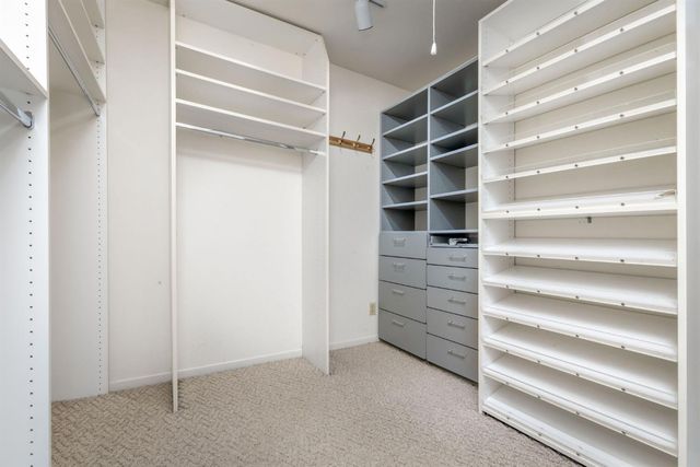 11977 Alta Sierra Dr, Grass Valley, CA 95949