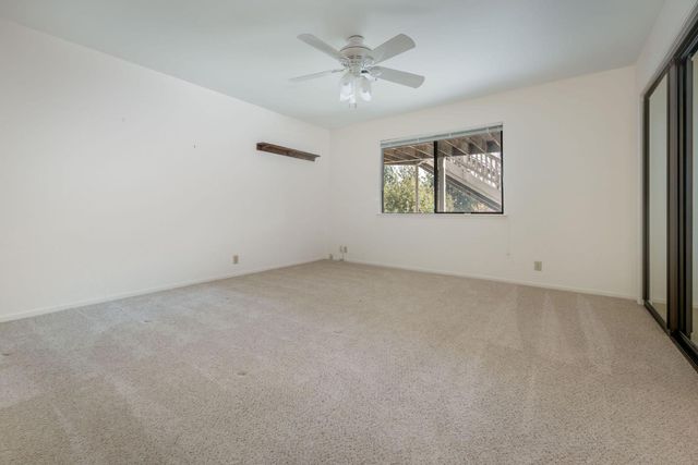 11977 Alta Sierra Dr, Grass Valley, CA 95949