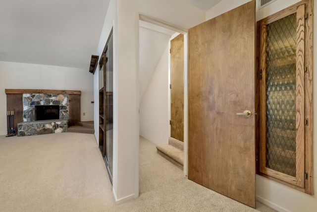 11977 Alta Sierra Dr, Grass Valley, CA 95949