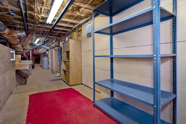 11977 Alta Sierra Dr, Grass Valley, CA 95949