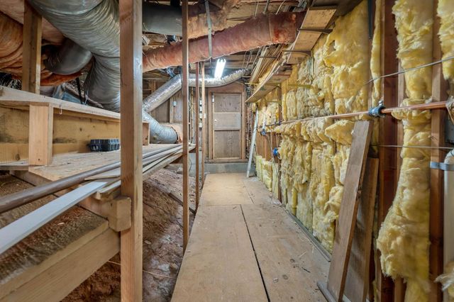 11977 Alta Sierra Dr, Grass Valley, CA 95949