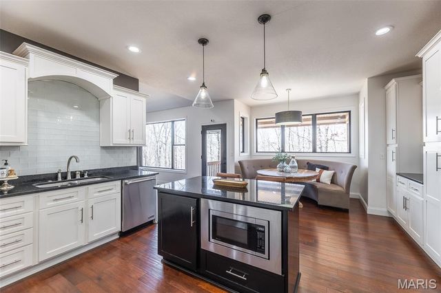 224 Timber Way Drive, Poplar Bluff, MO 63901