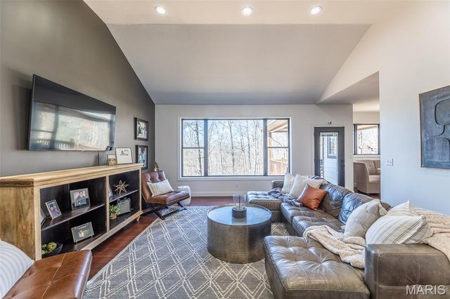 224 Timber Way Drive, Poplar Bluff, MO 63901