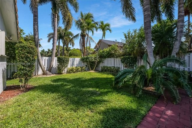 9600 NW 18th St 0, Plantation, FL 33322