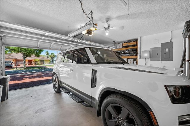 9600 NW 18th St 0, Plantation, FL 33322