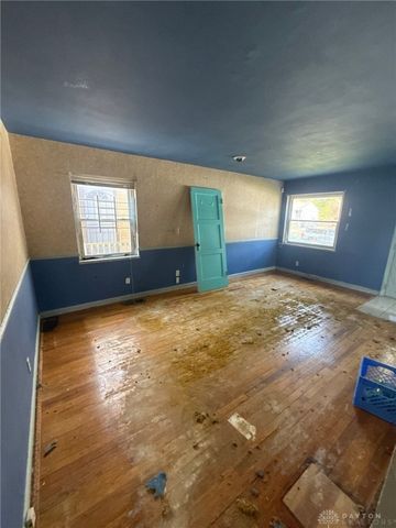 326 Ernst Avenue, Dayton, OH 45405