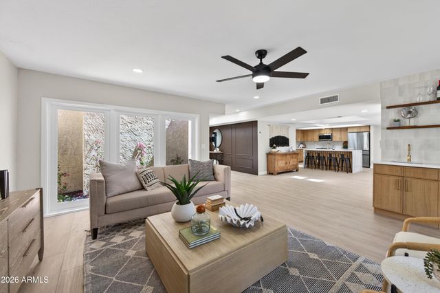 7702 N VIA CAMELLO DEL NORTE --, Scottsdale, AZ 85258