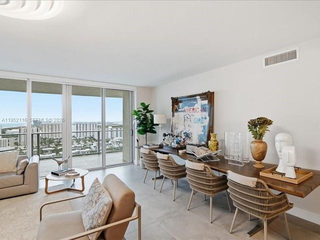 330 Sunny Isles Blvd 5-2404, Sunny Isles Beach, FL 33160