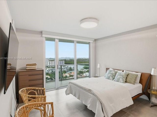 330 Sunny Isles Blvd 5-2404, Sunny Isles Beach, FL 33160