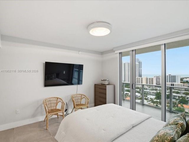 330 Sunny Isles Blvd 5-2404, Sunny Isles Beach, FL 33160