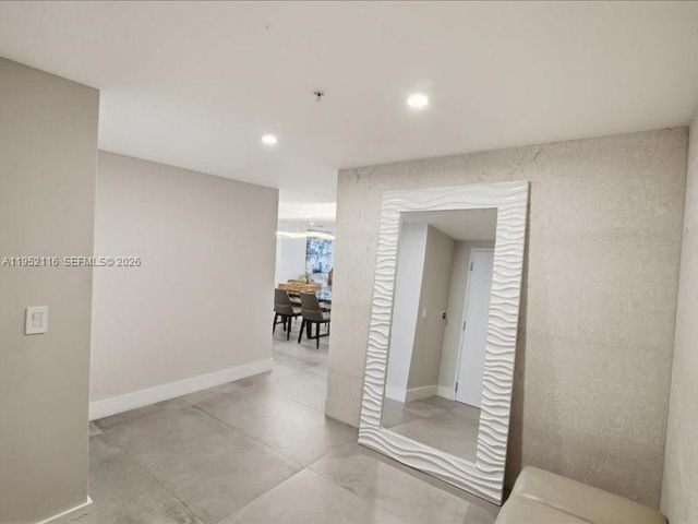 330 Sunny Isles Blvd 5-2404, Sunny Isles Beach, FL 33160