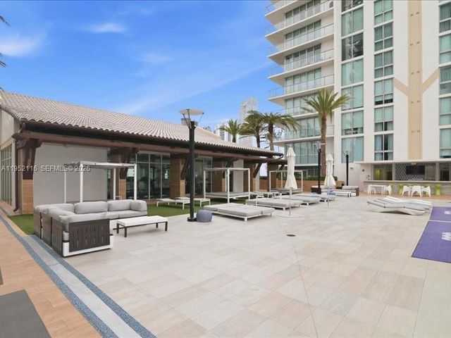 330 Sunny Isles Blvd 5-2404, Sunny Isles Beach, FL 33160