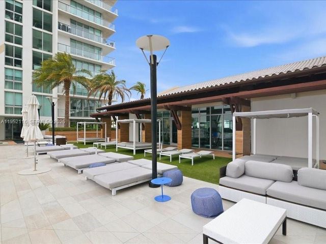 330 Sunny Isles Blvd 5-2404, Sunny Isles Beach, FL 33160