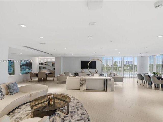 330 Sunny Isles Blvd 5-2404, Sunny Isles Beach, FL 33160