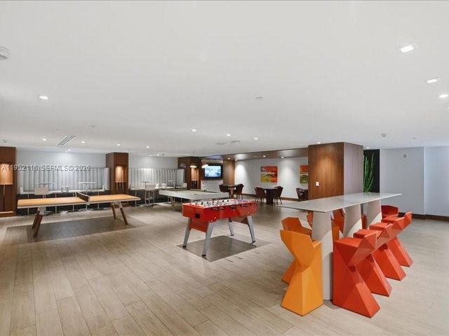 330 Sunny Isles Blvd 5-2404, Sunny Isles Beach, FL 33160