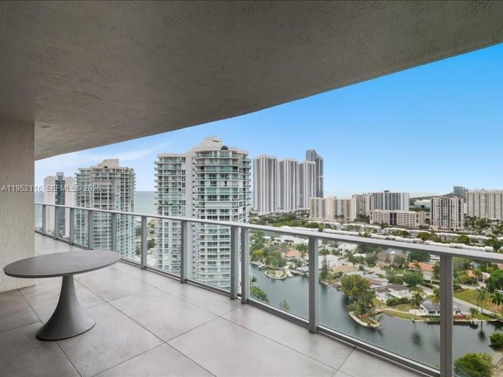 330 Sunny Isles Blvd 5-2404, Sunny Isles Beach, FL 33160