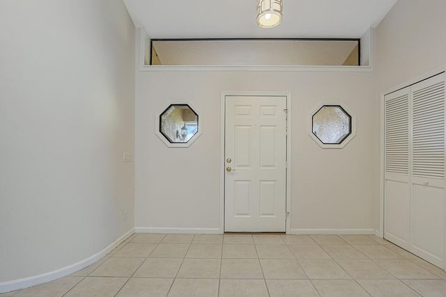 1991 SE Aires Lane, Port St Lucie, FL 34984