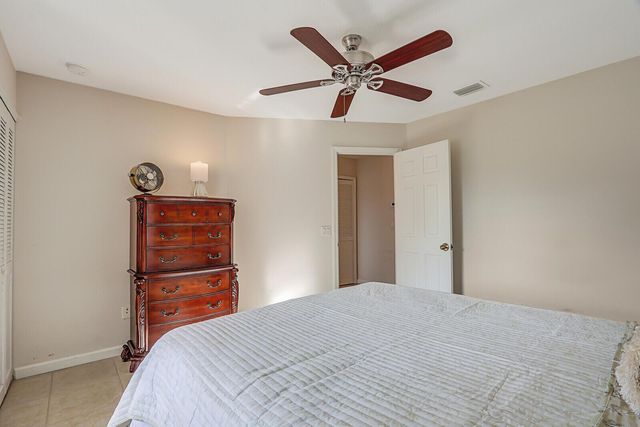 1991 SE Aires Lane, Port St Lucie, FL 34984