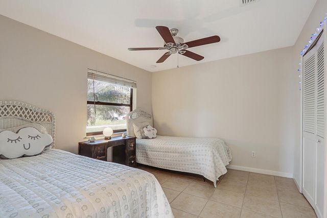 1991 SE Aires Lane, Port St Lucie, FL 34984