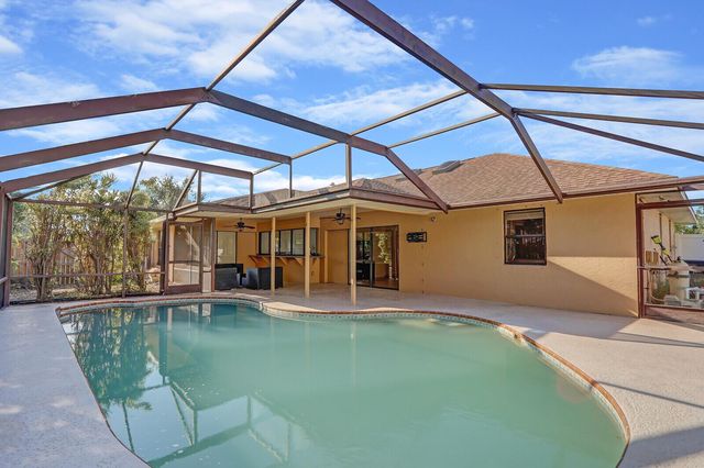 1991 SE Aires Lane, Port St Lucie, FL 34984
