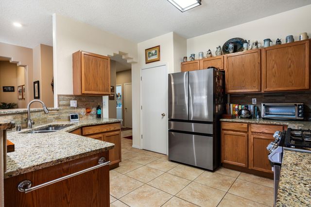 7709 Calle Meseta NE, Albuquerque, NM 87113