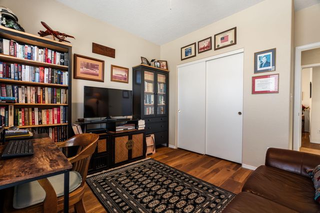 7709 Calle Meseta NE, Albuquerque, NM 87113