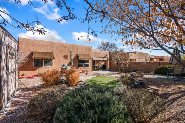 7709 Calle Meseta NE, Albuquerque, NM 87113