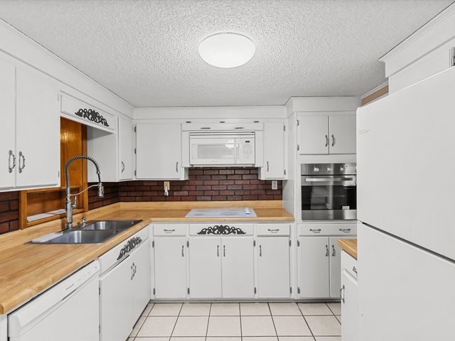 3259 County Road 239, Elba, AL 36323