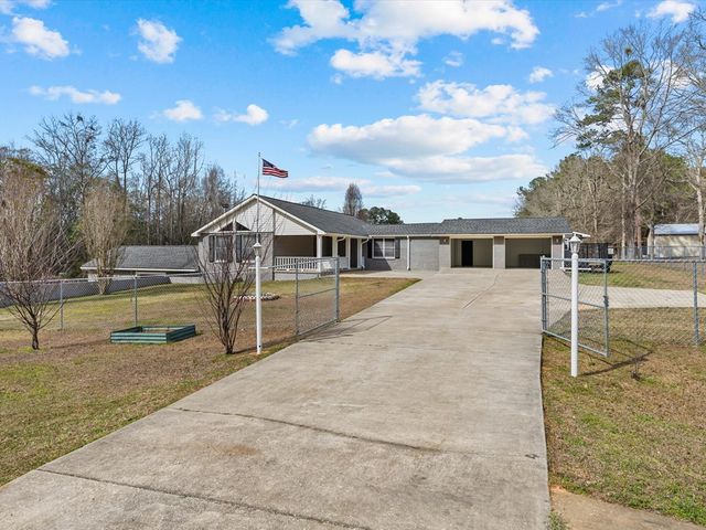 3259 County Road 239, Elba, AL 36323
