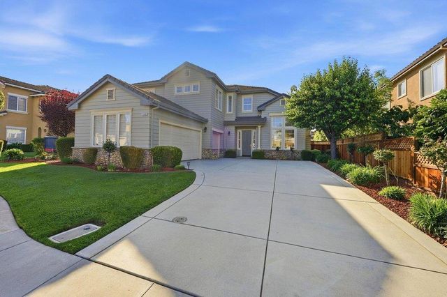 1490 Avenida De Los Padres, Morgan Hill, CA 95037