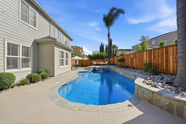 1490 Avenida De Los Padres, Morgan Hill, CA 95037