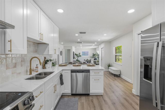 4433 POMPANO DRIVE, Tampa, FL 33617