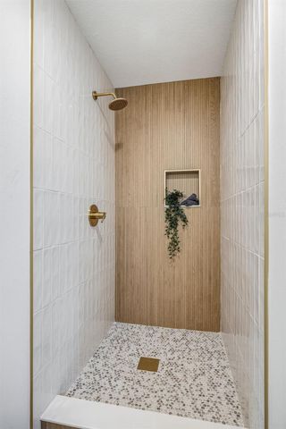 4433 POMPANO DRIVE, Tampa, FL 33617