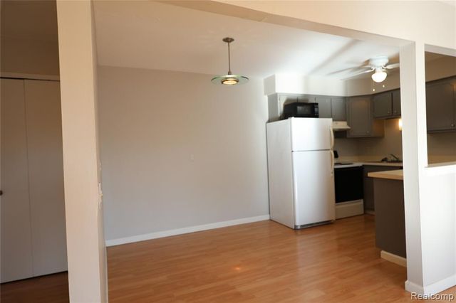 19820 W 12 Mile Road 25, Southfield, MI 48076