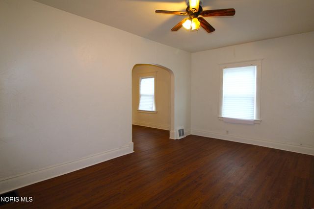 1146 Walbridge Avenue, Toledo, OH 43609