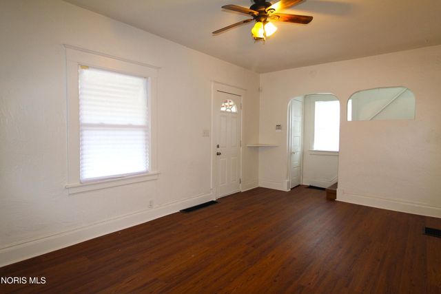1146 Walbridge Avenue, Toledo, OH 43609