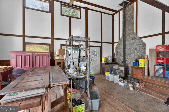 40 WHEELER LN, Bally, PA 19503