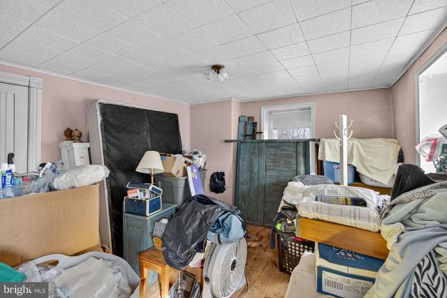 40 WHEELER LN, Bally, PA 19503