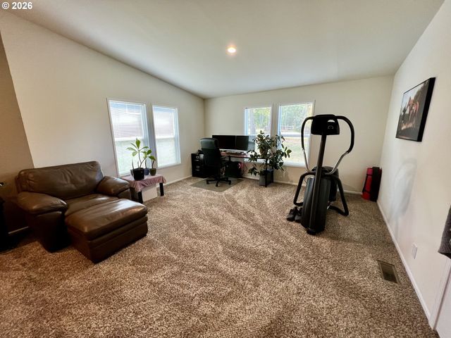 9460 Se JEANNE Rd 7200, Happy Valley, OR 97086