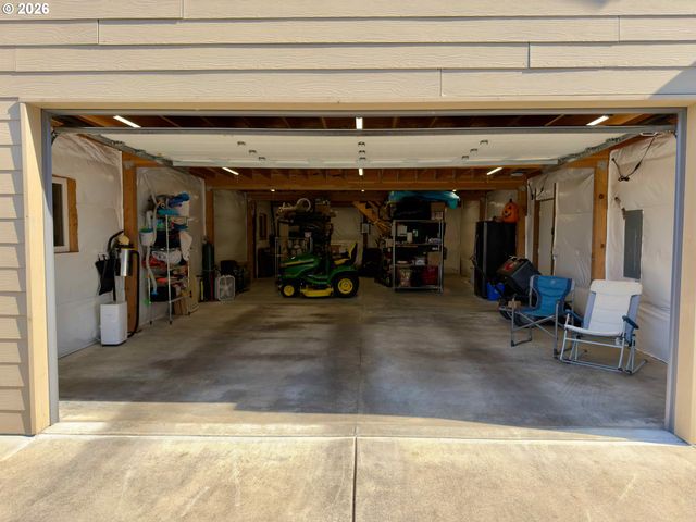 9460 Se JEANNE Rd 7200, Happy Valley, OR 97086