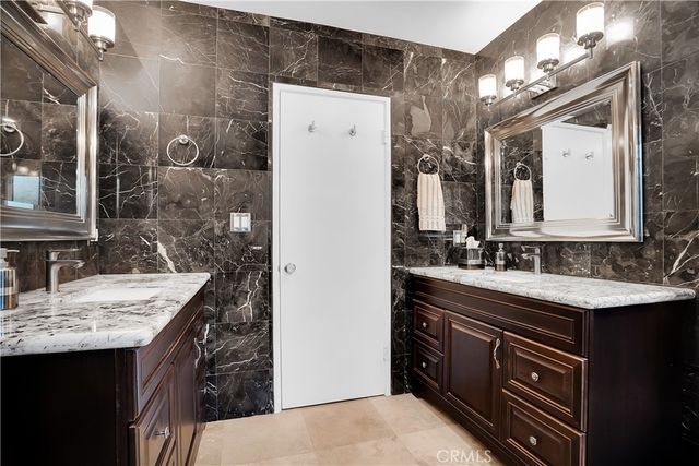 6843 Chisholm, Van Nuys, CA 91406