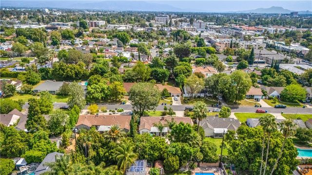 6843 Chisholm, Van Nuys, CA 91406