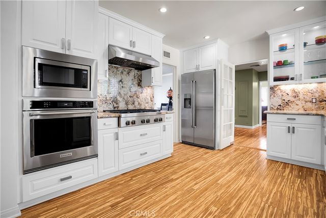 6843 Chisholm, Van Nuys, CA 91406