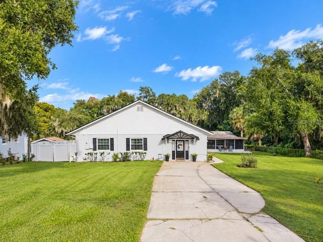 2314 N GRIFFIN DRIVE, Leesburg, FL 34748