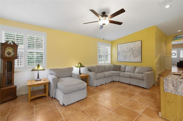2314 N GRIFFIN DRIVE, Leesburg, FL 34748