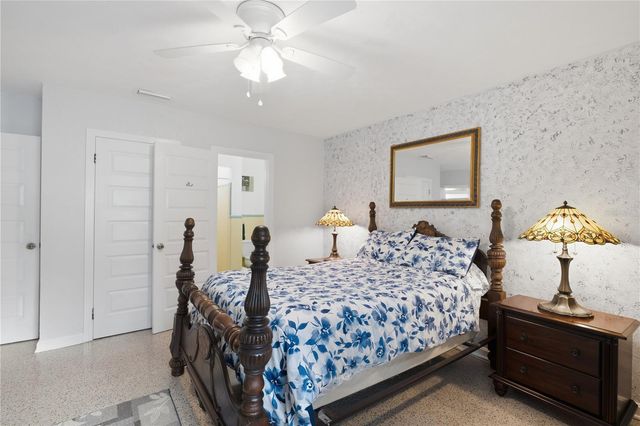 2314 N GRIFFIN DRIVE, Leesburg, FL 34748