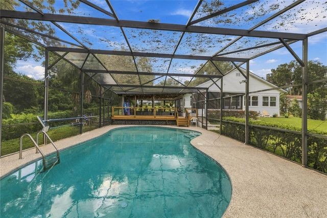 2314 N GRIFFIN DRIVE, Leesburg, FL 34748