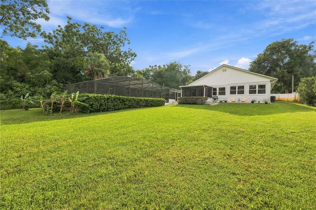 2314 N GRIFFIN DRIVE, Leesburg, FL 34748