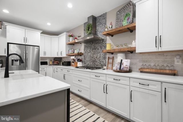 7117 PULLEN DR, Fredericksburg, VA 22407
